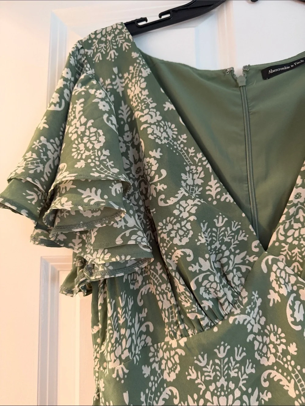 Abercrombie & Fitch Sage Green Floral V-Neck Ruffle Sleeve Maxi Dress